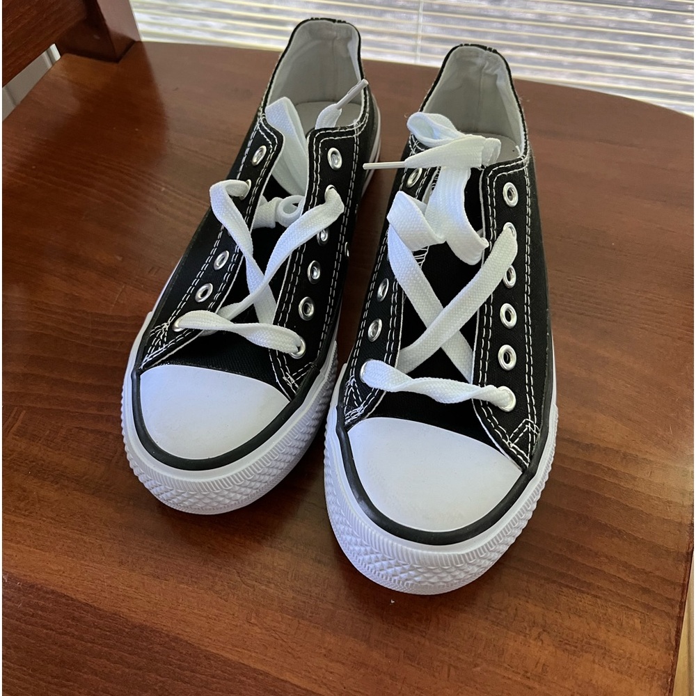 Ladies All Stars sneakers